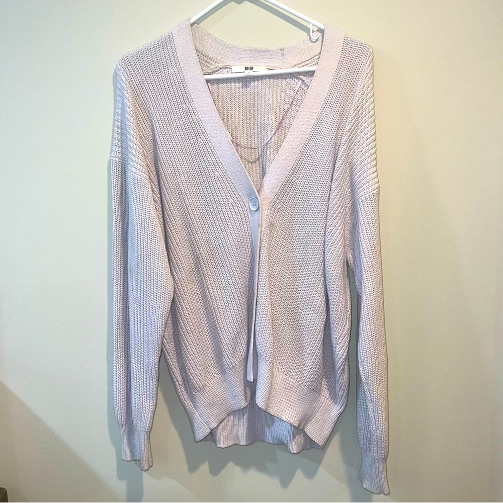 Uniqlo V-Neck Lilac Cardigan